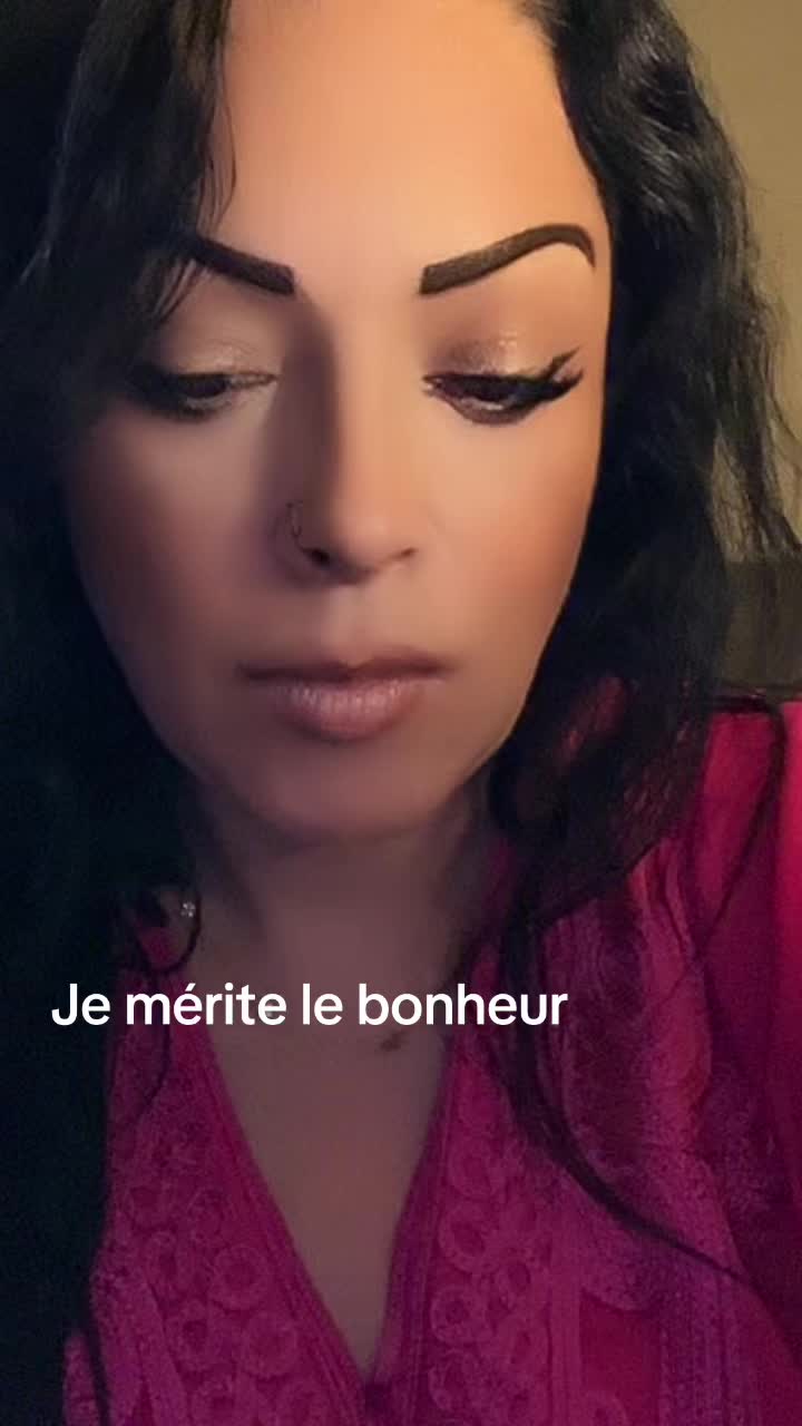 @Henda femme forte