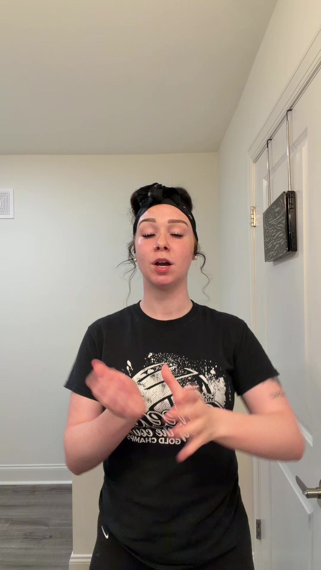 @kayyy