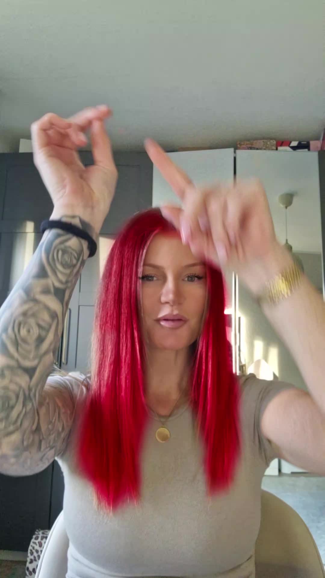 @Missjennyriepe