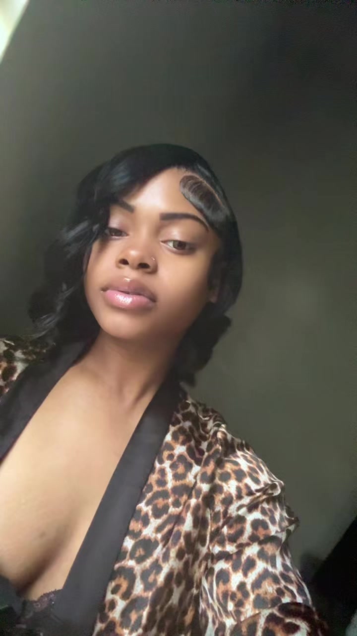 @JaniyaRenee🎀