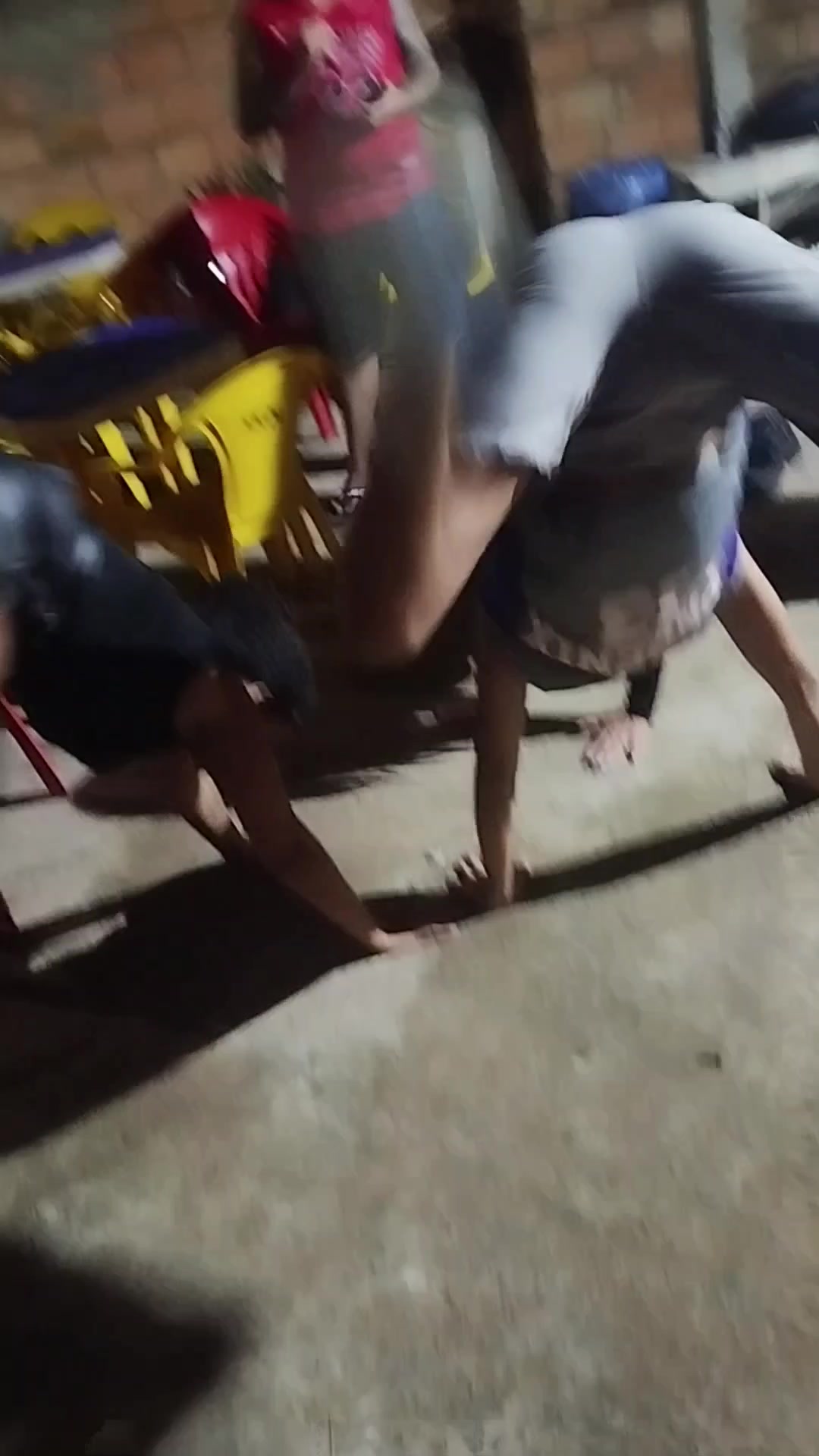 @elis luiza