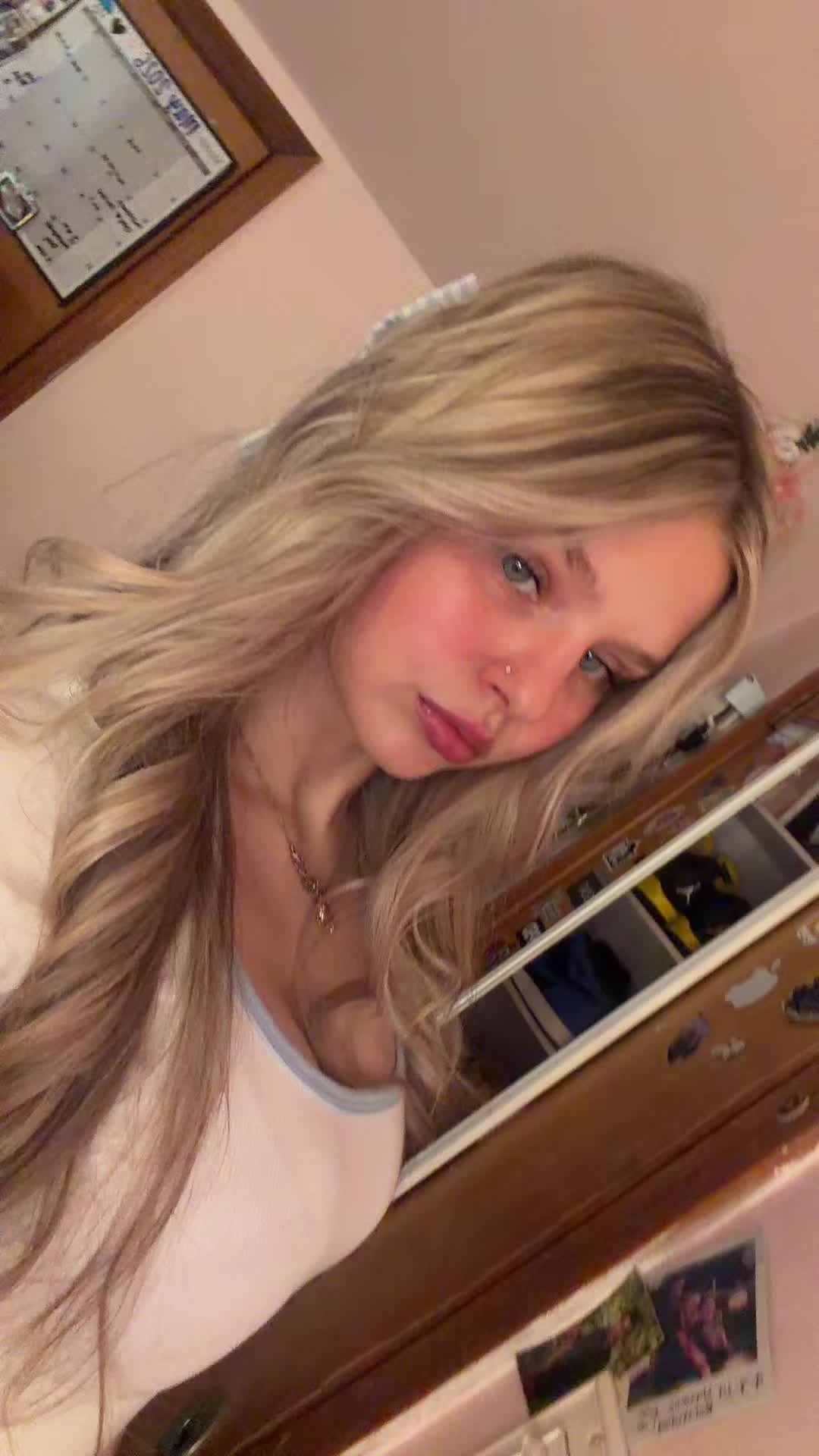 @emily💋ྀིྀི