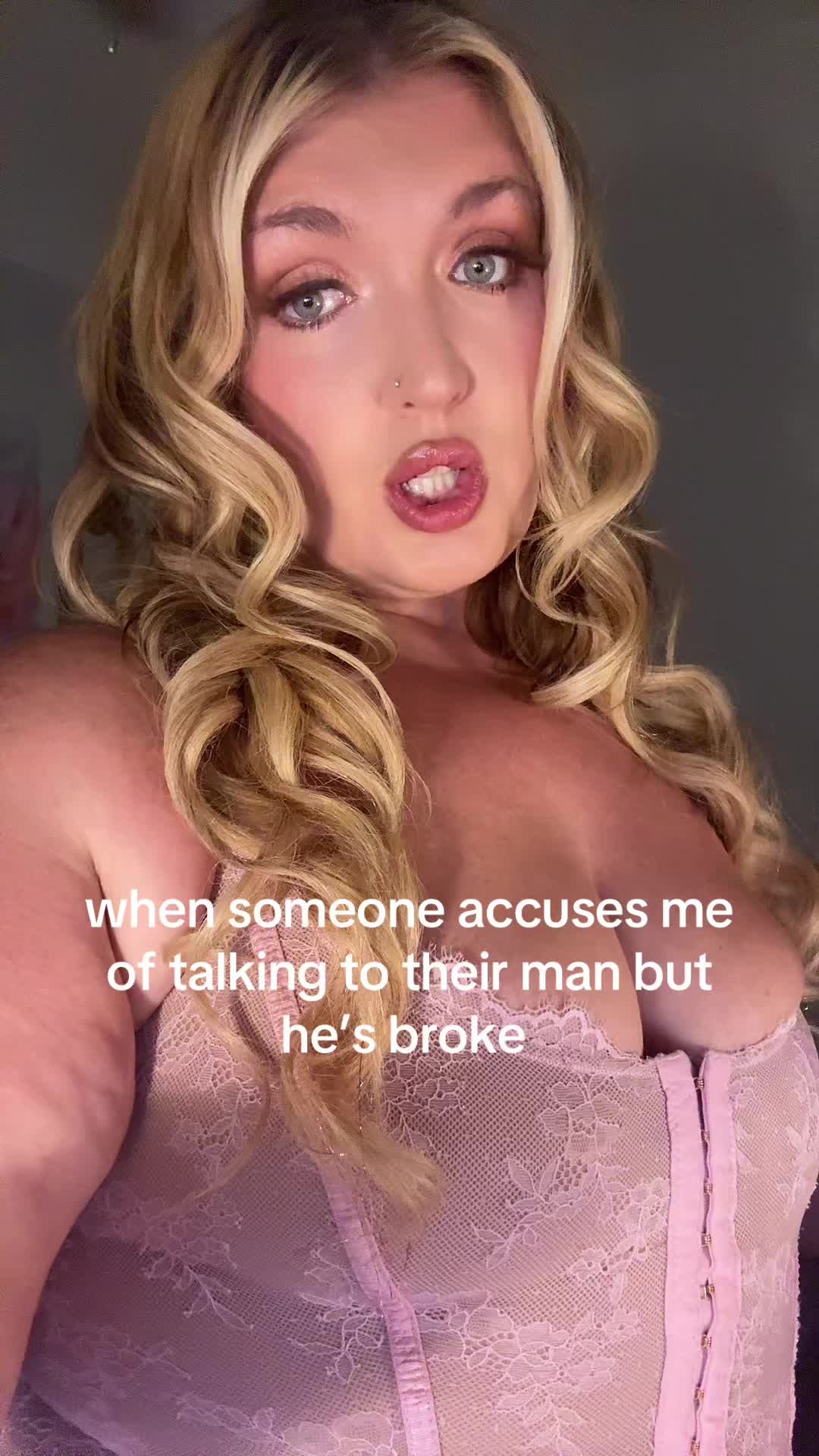 @Shespinkplush
