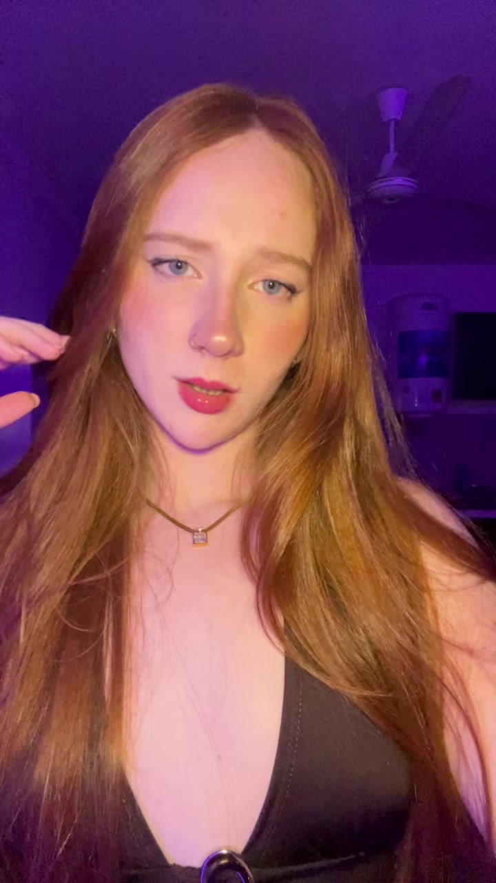 @Tayná