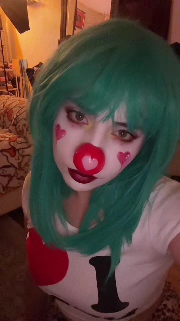 @clowndabs
