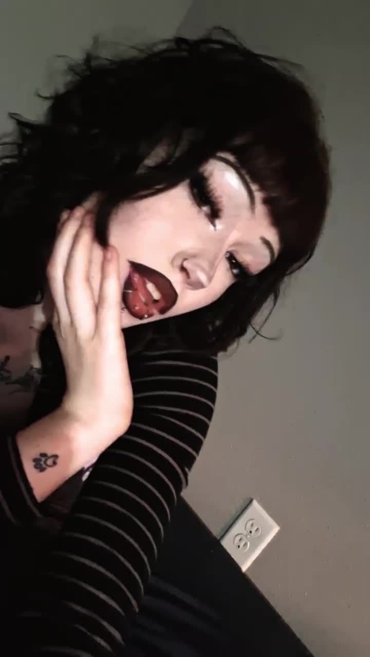 @ghostgirl0425