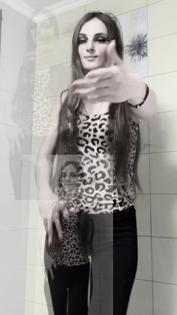 @(((...Yanetka…)))