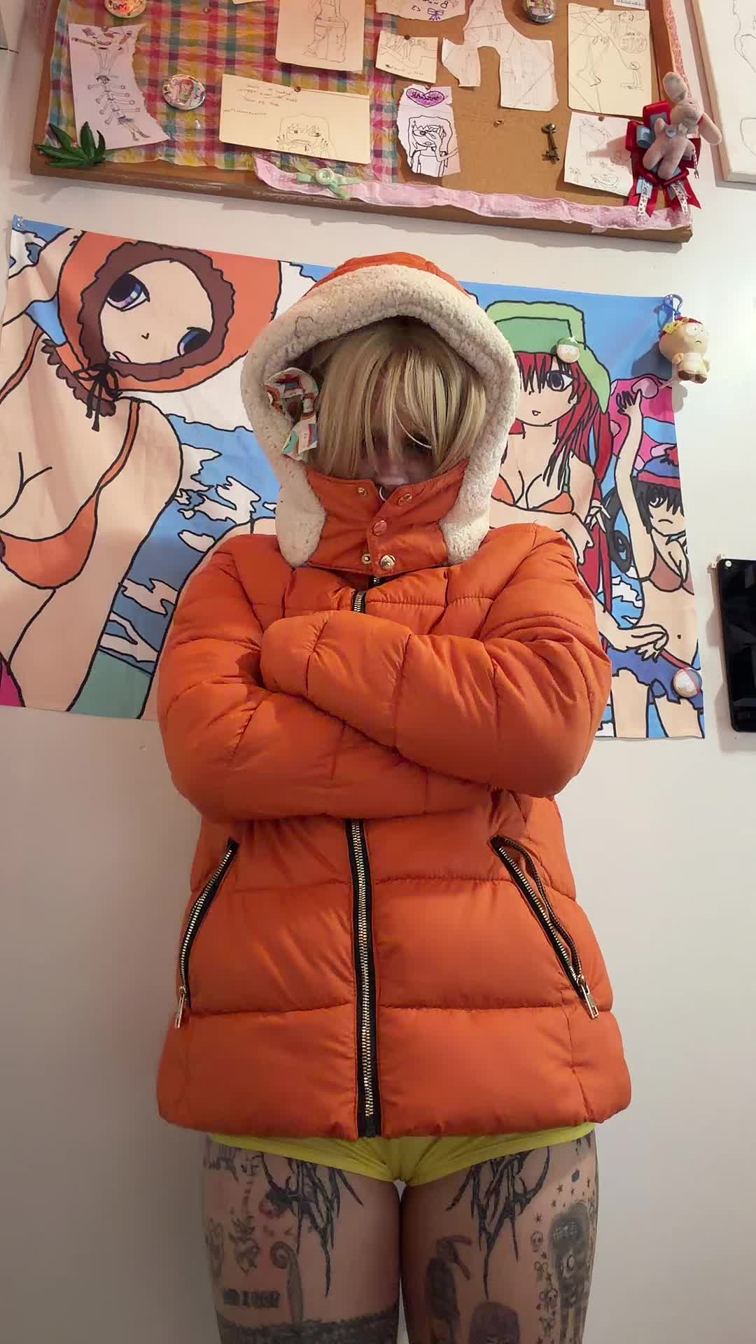 @2003kneesocks
