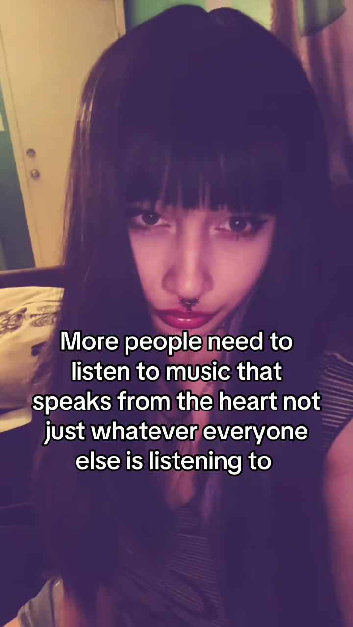 @‧₊˚𓋹⋆ 𝓛𝔂𝓭𝓲𝓪 ⋆𓋹 ˚₊‧
