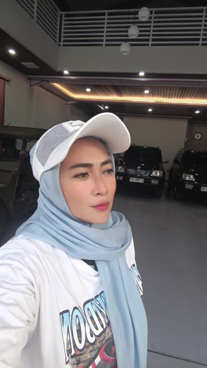 @Ainun Najeep