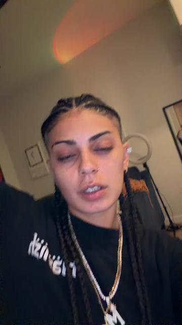 @Dolllamo
