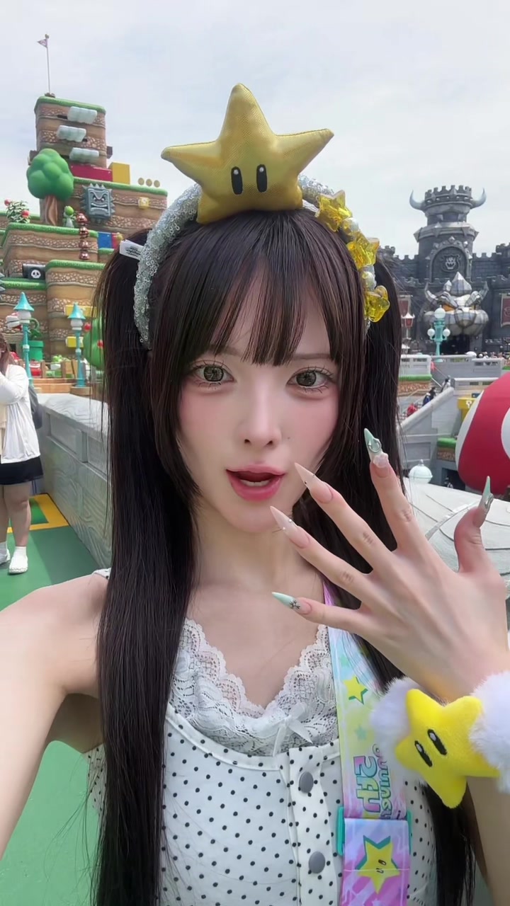 @愛宮れな