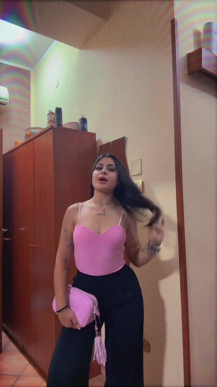 @👸🏽