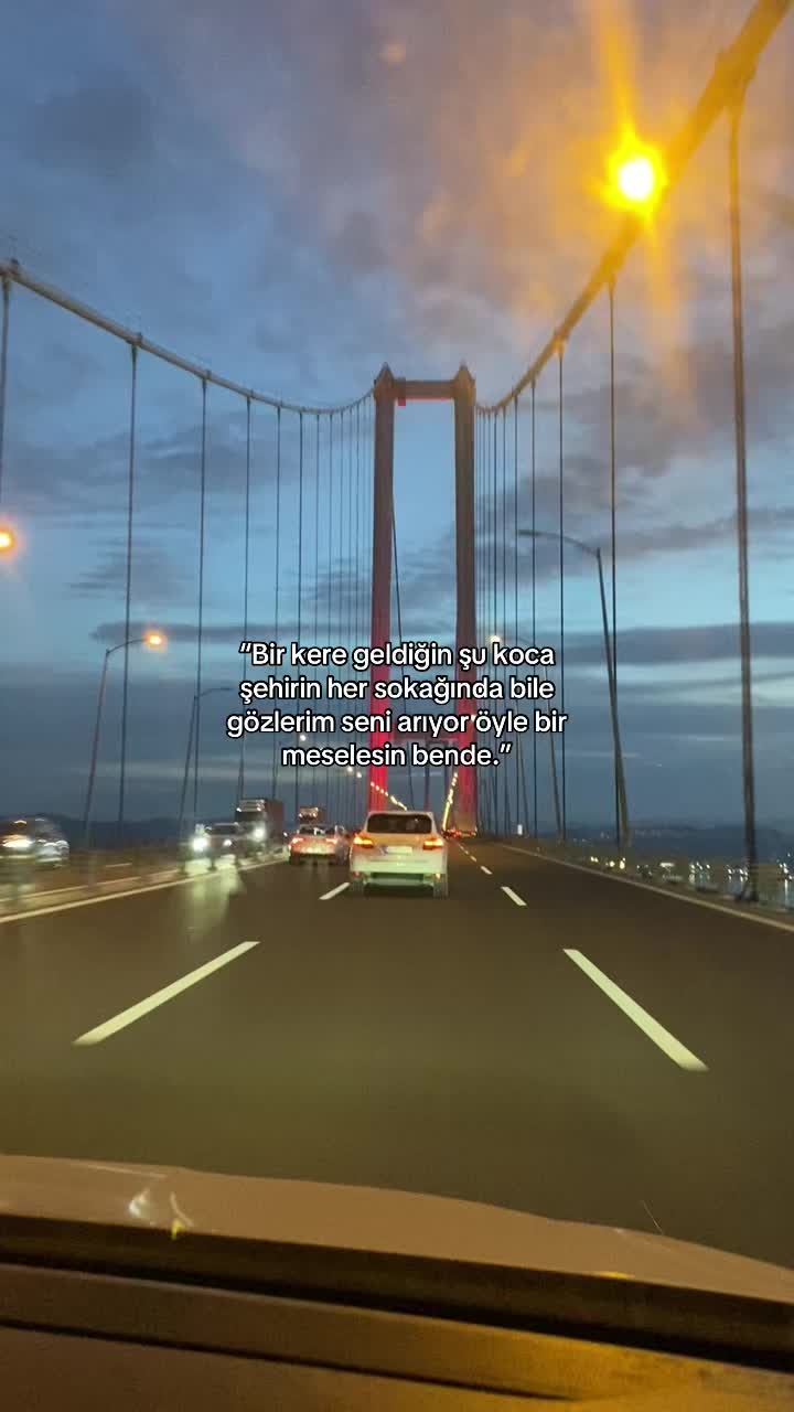 @𝒩