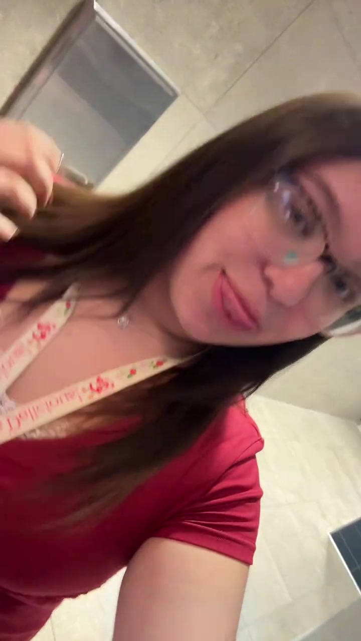 @Tina.