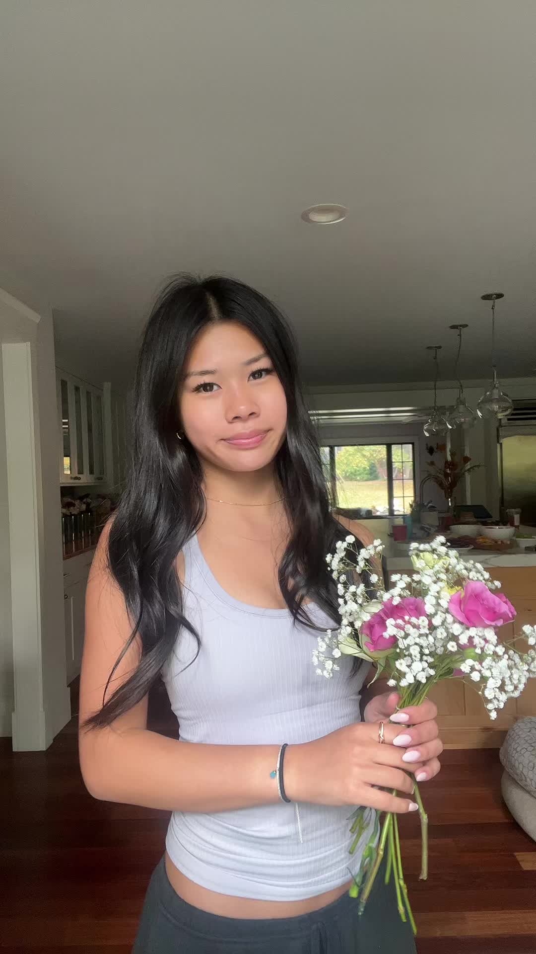 @whodis