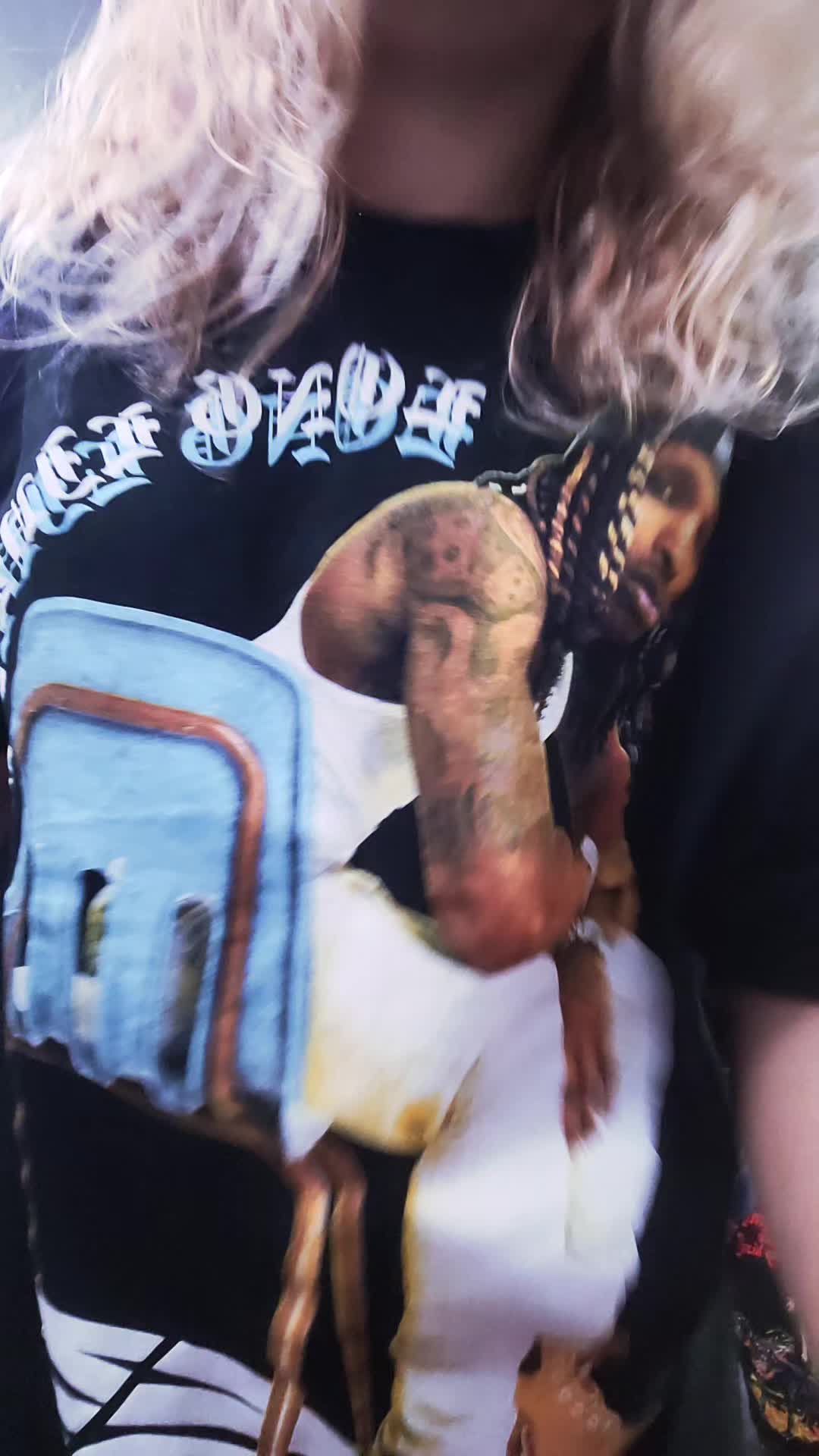 @Megan😻🖤