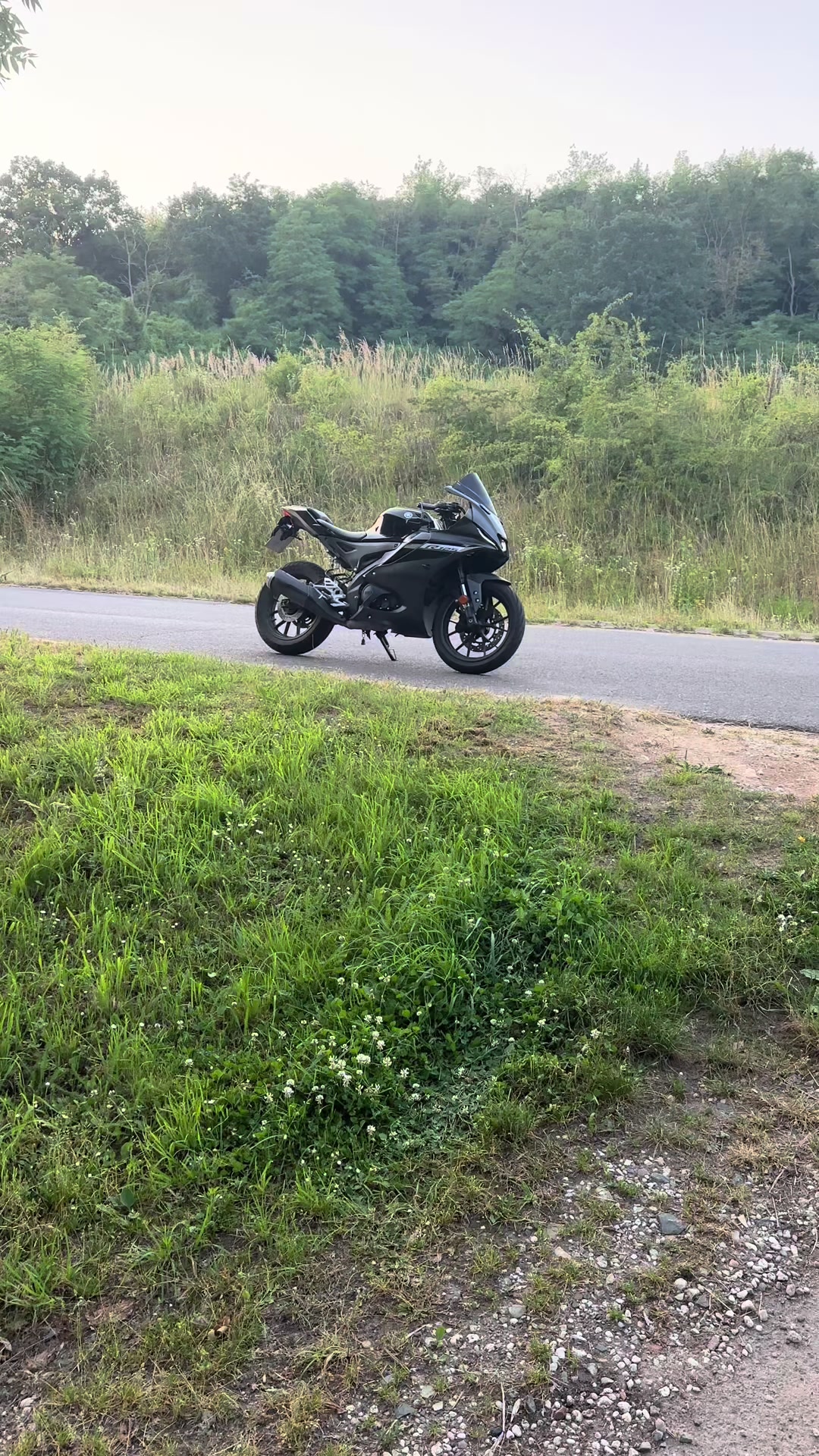 @motoyzfr