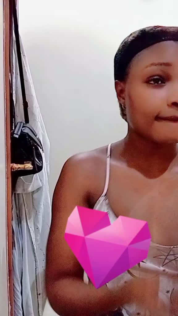 @Phoebe Mirikwa official✅