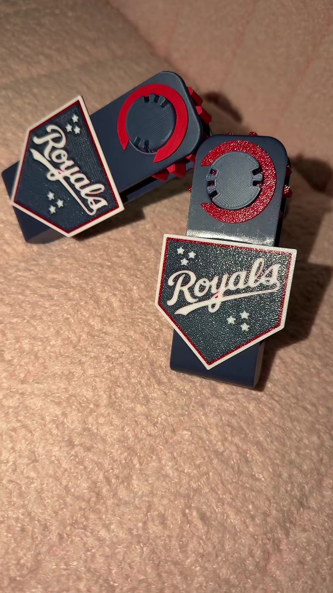 @tinastwistedcreations