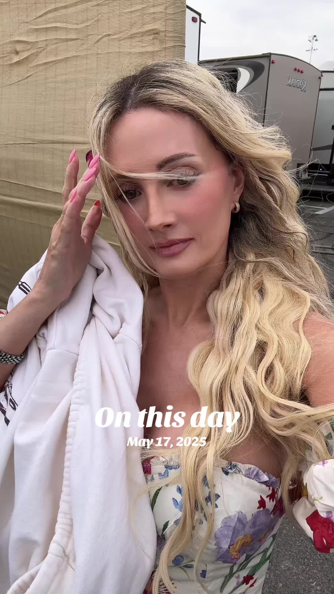 @hollymadison
