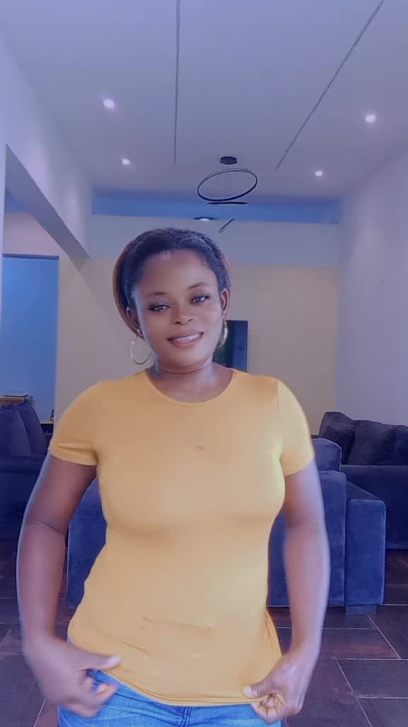 @tundebeccy