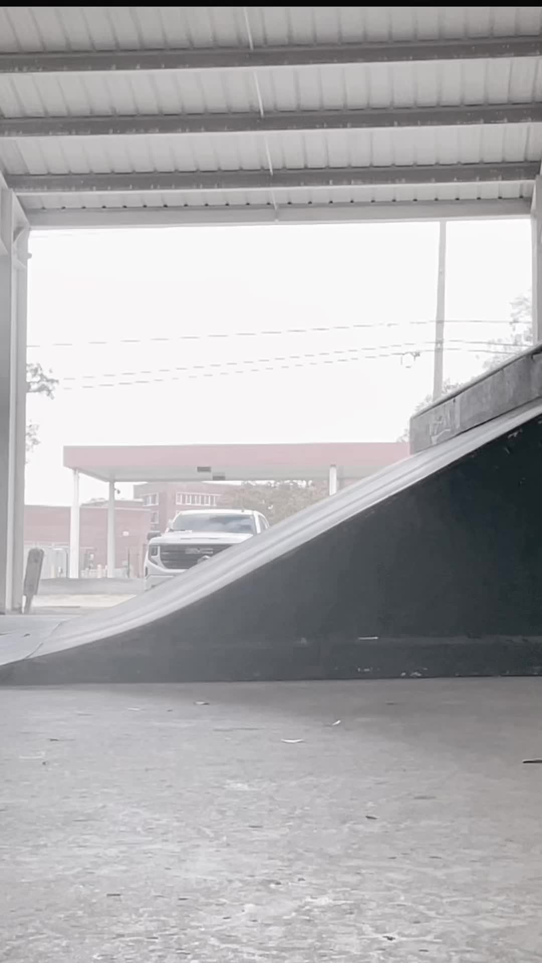 @Tim Sharp Sk8boarder