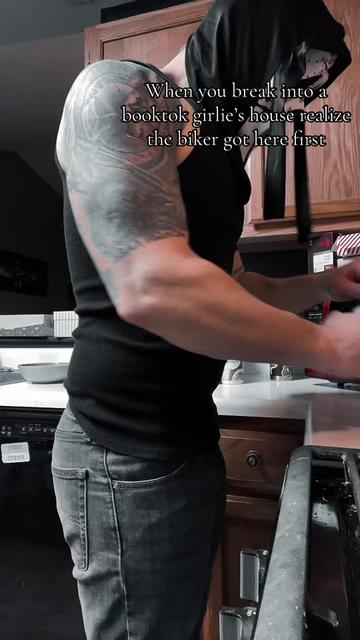 @ross_con_28