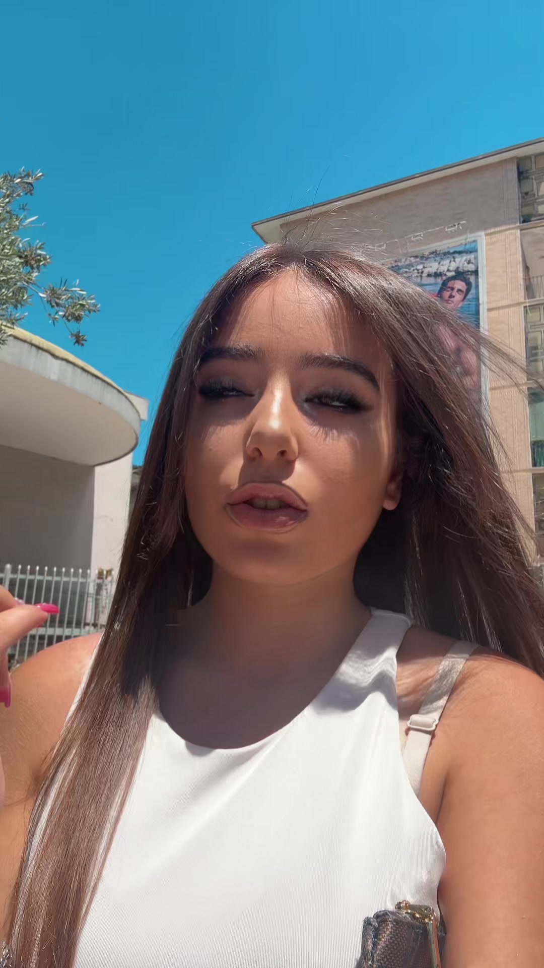 @latuamalessere34