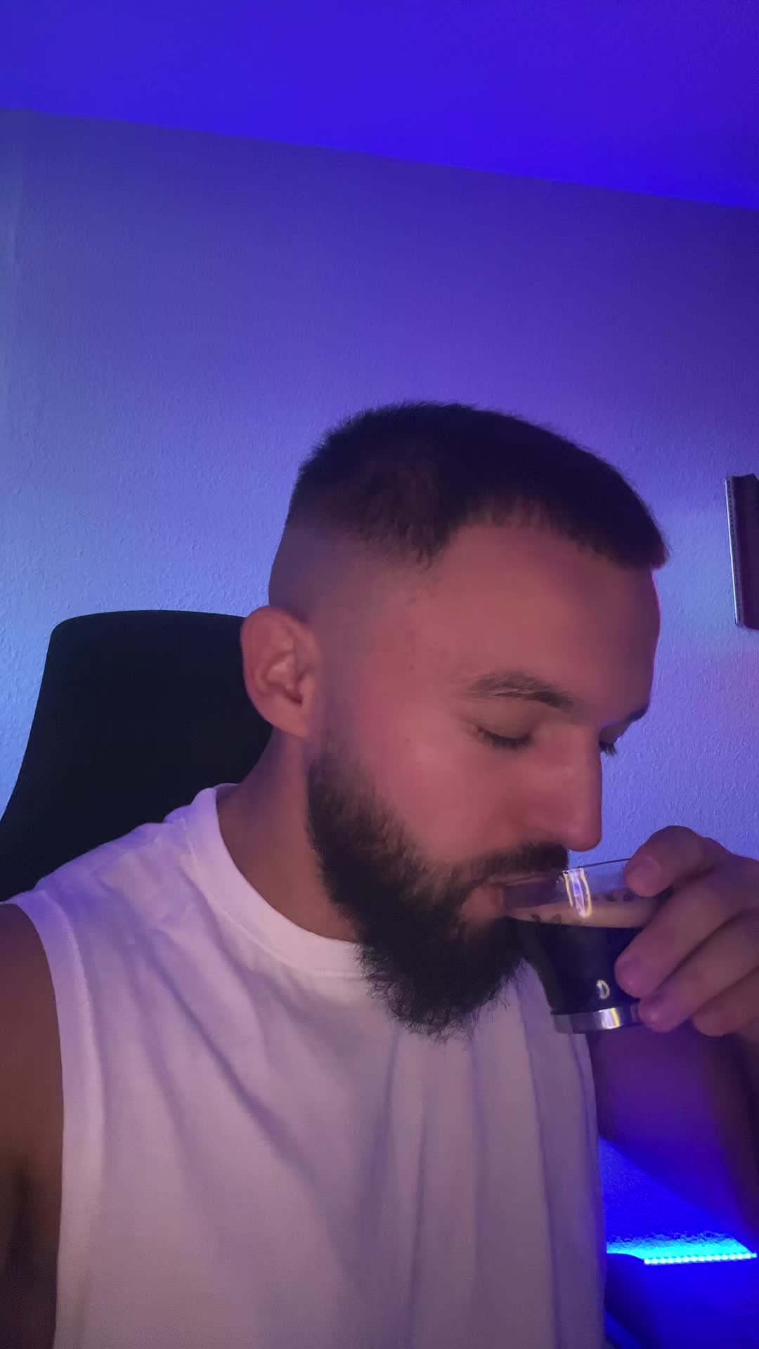 @TonyM_TV •𝓚𝓕• 🏴☠️❤️🩹