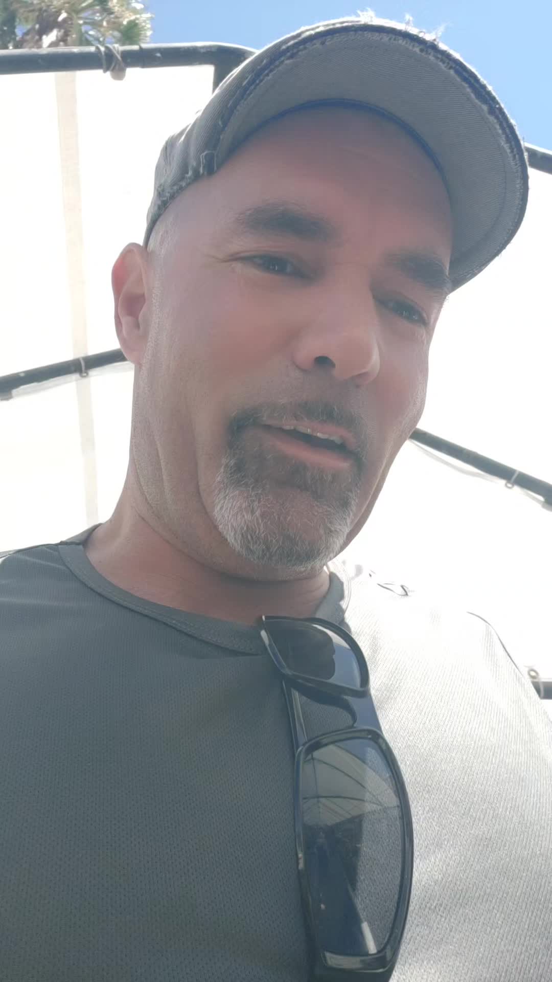 @KRAZEE TRUCKER
