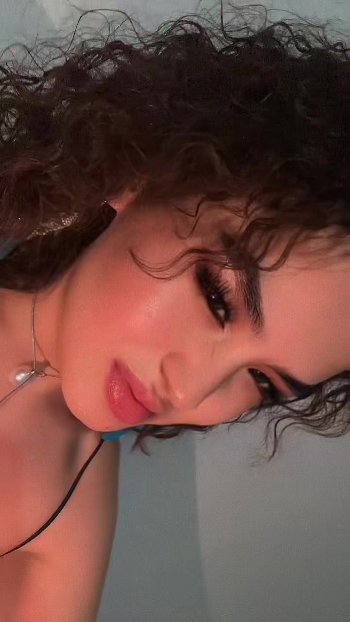 @botik~kotik