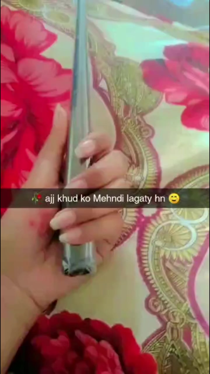 @mehndi by maitlas sistr