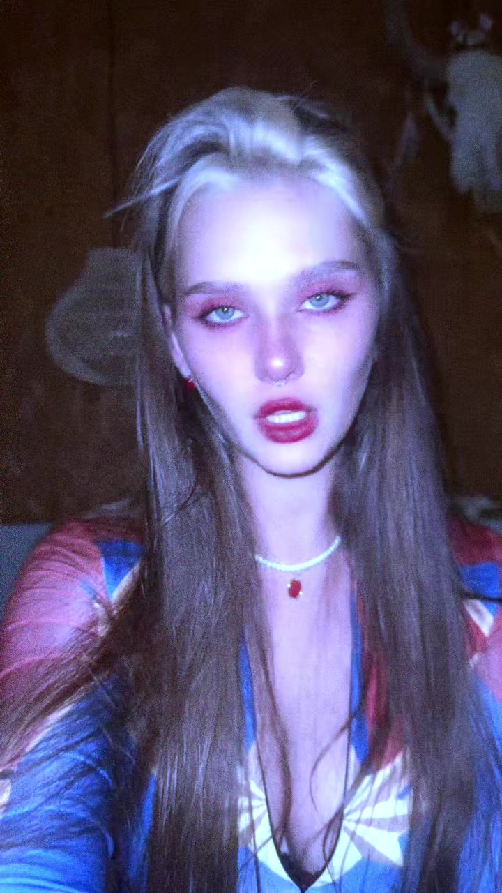 @alena_witch