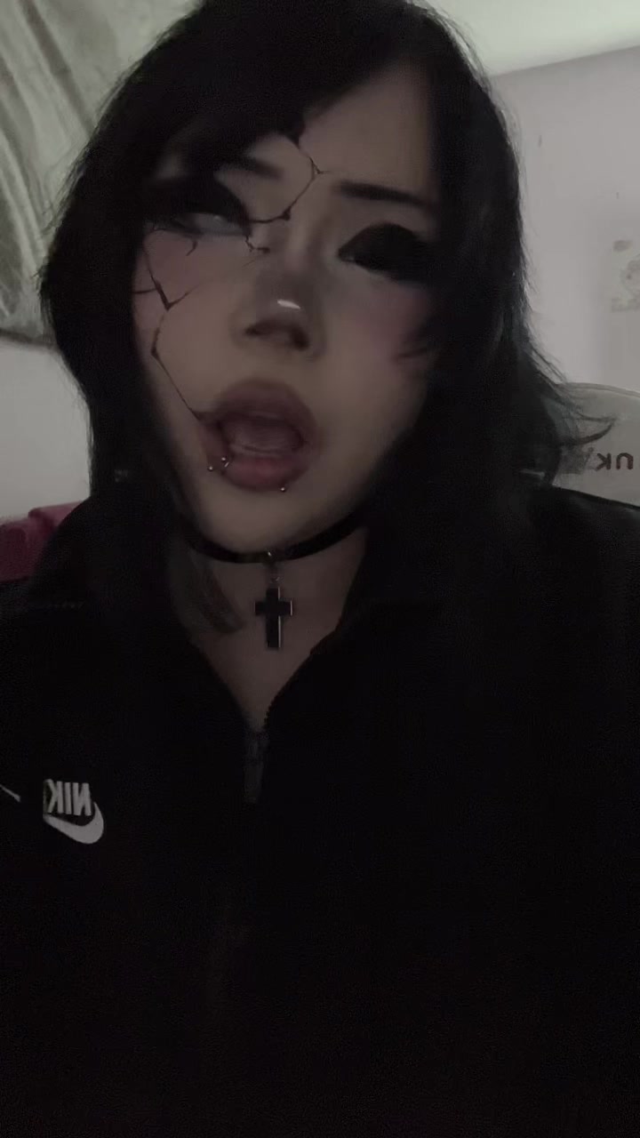 @Layla♡&acute;･ᴗ･`♡