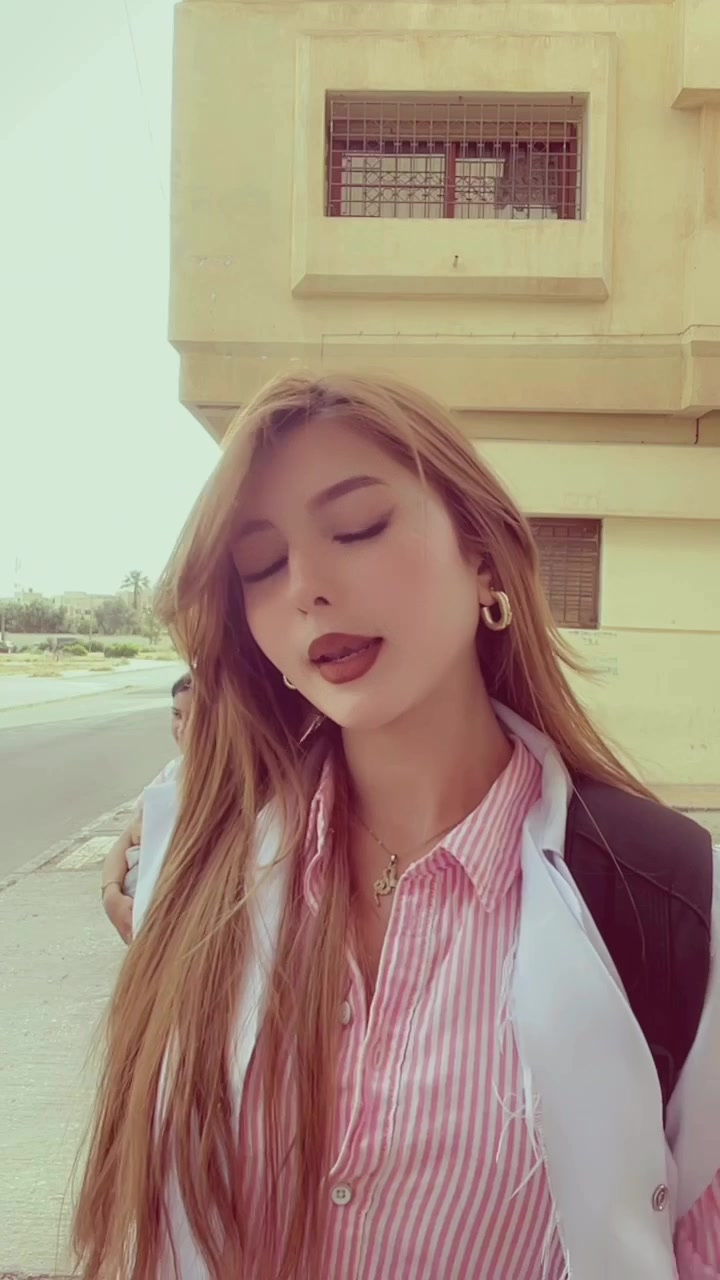 @Ikraam.-.💋