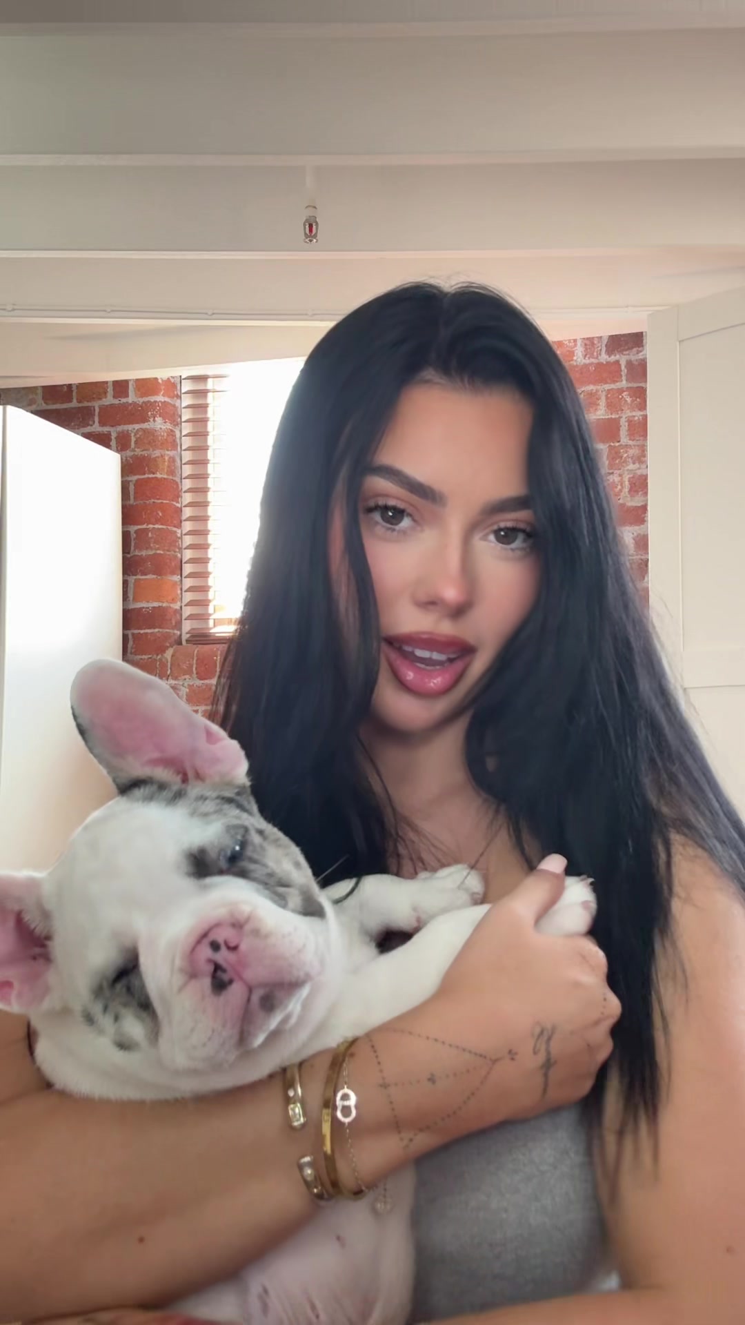 @briannahollyt