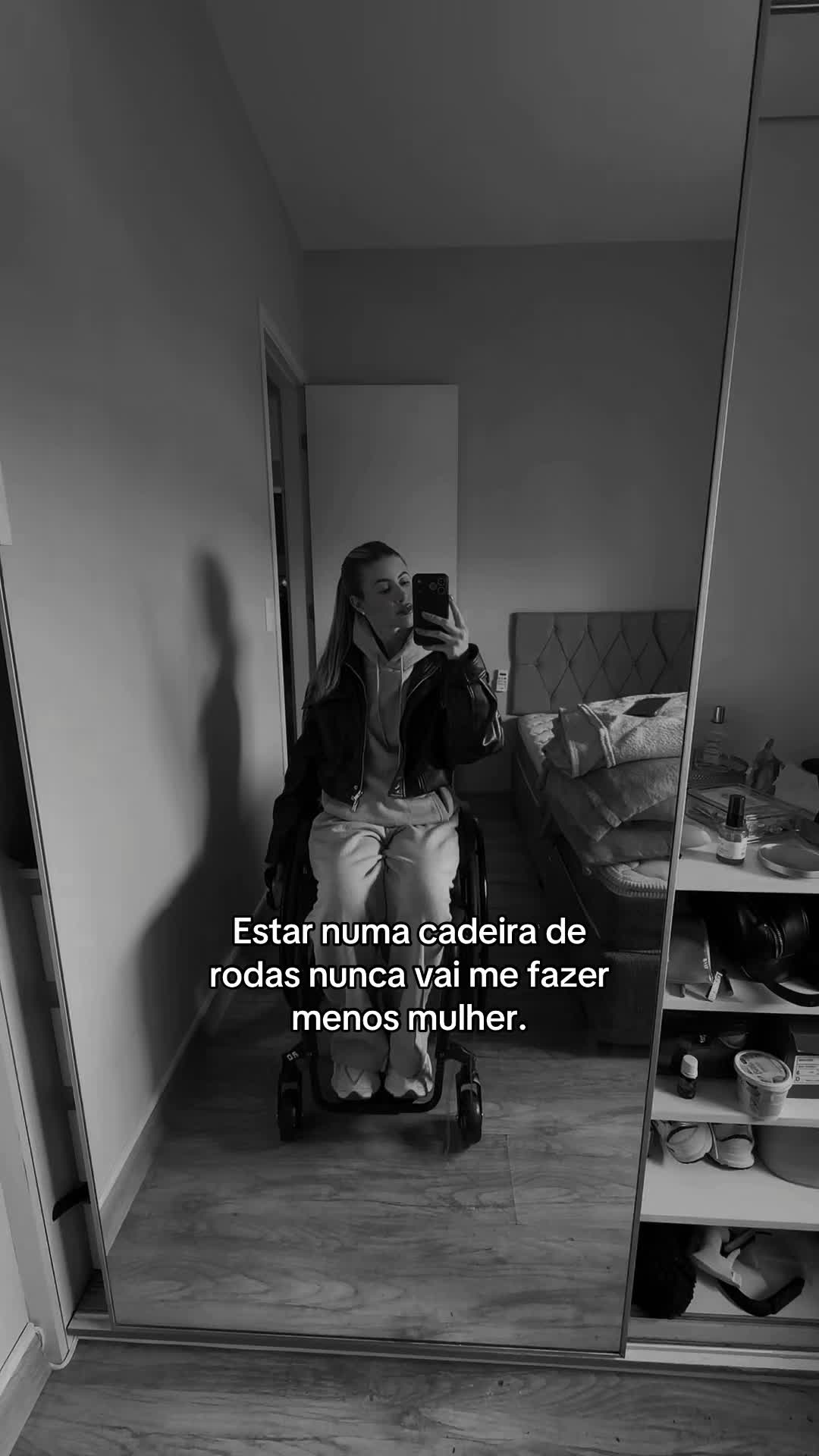 @Melzinha🕊️♿️