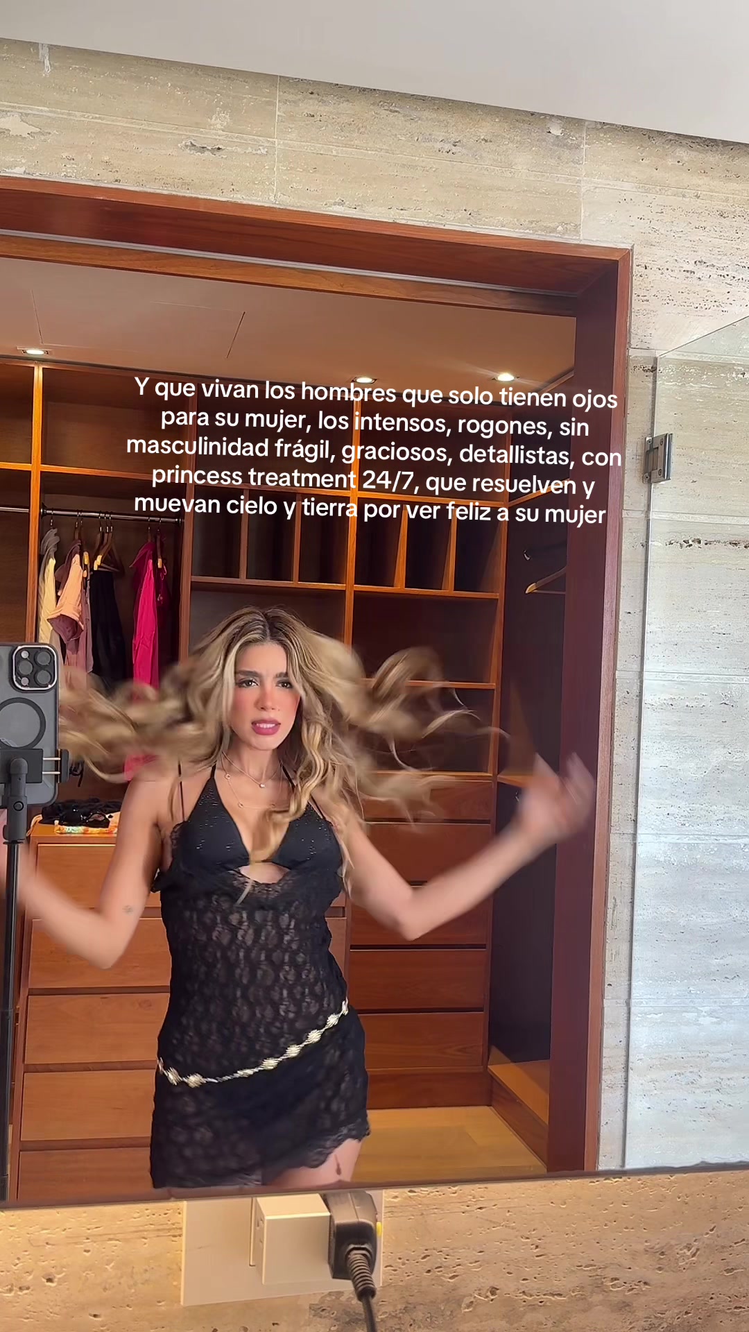 @Andreina Bravo
