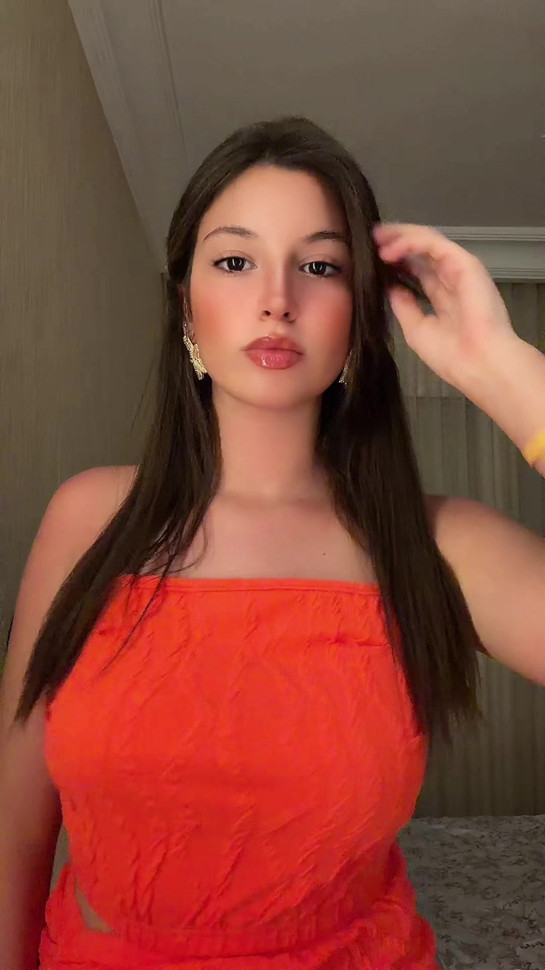 @𝓩𝓲𝔃𝓸𝓾 💎