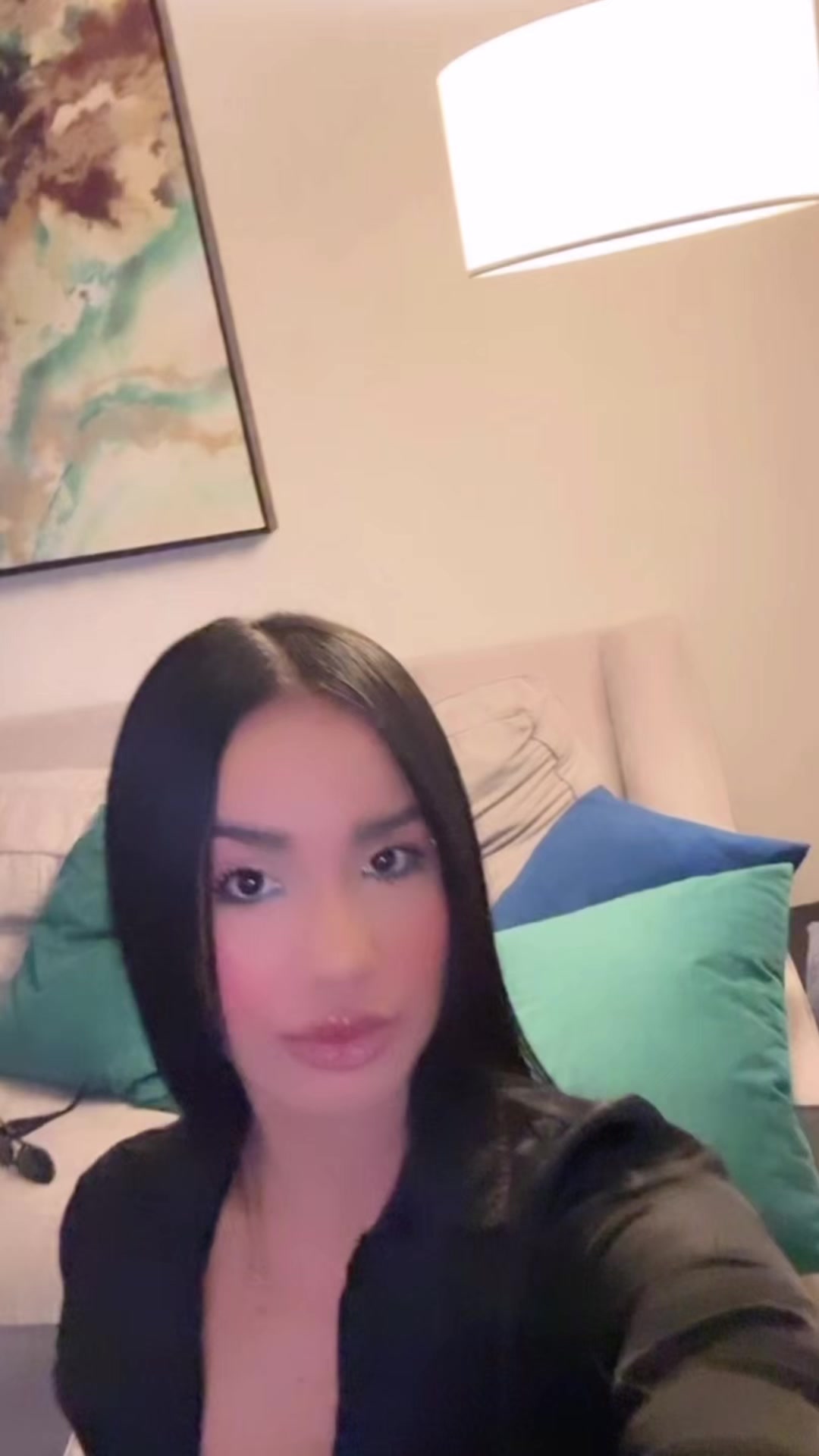 @krismyrie