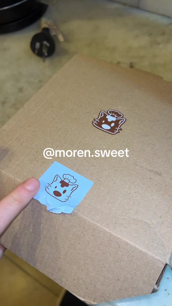 @eiluu