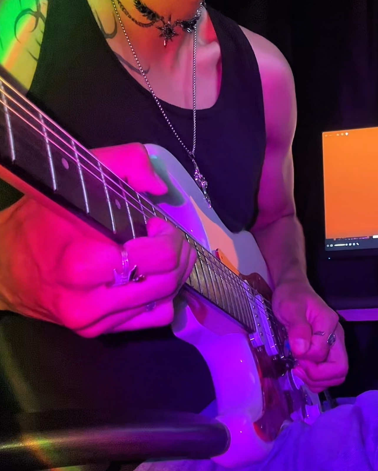 @gabriel.v09