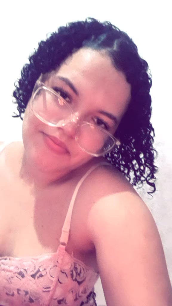 @Emilly Maria