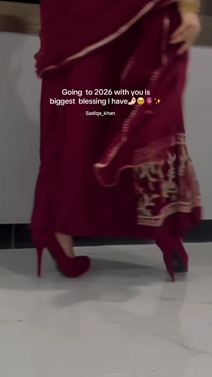 @Sadiqa_khan