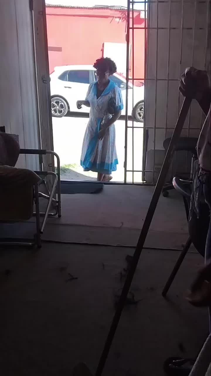 @Nqanqa