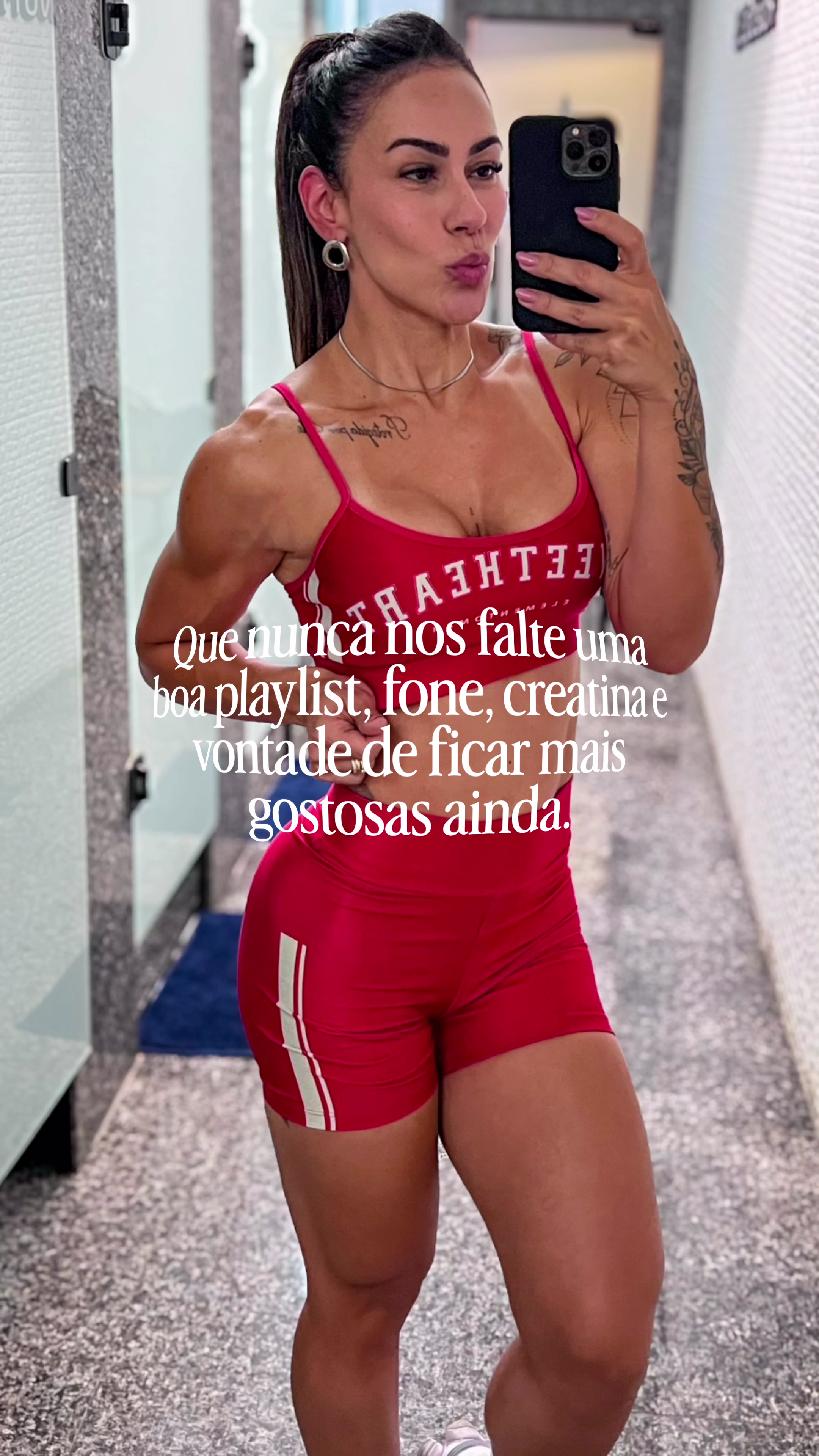 @Camila Ferro