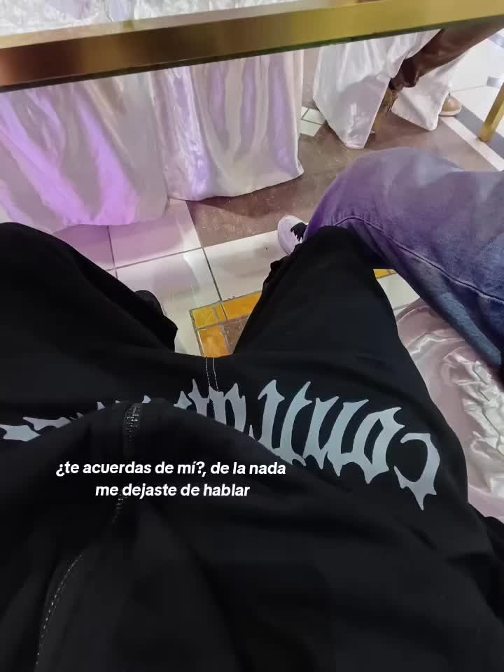 @...