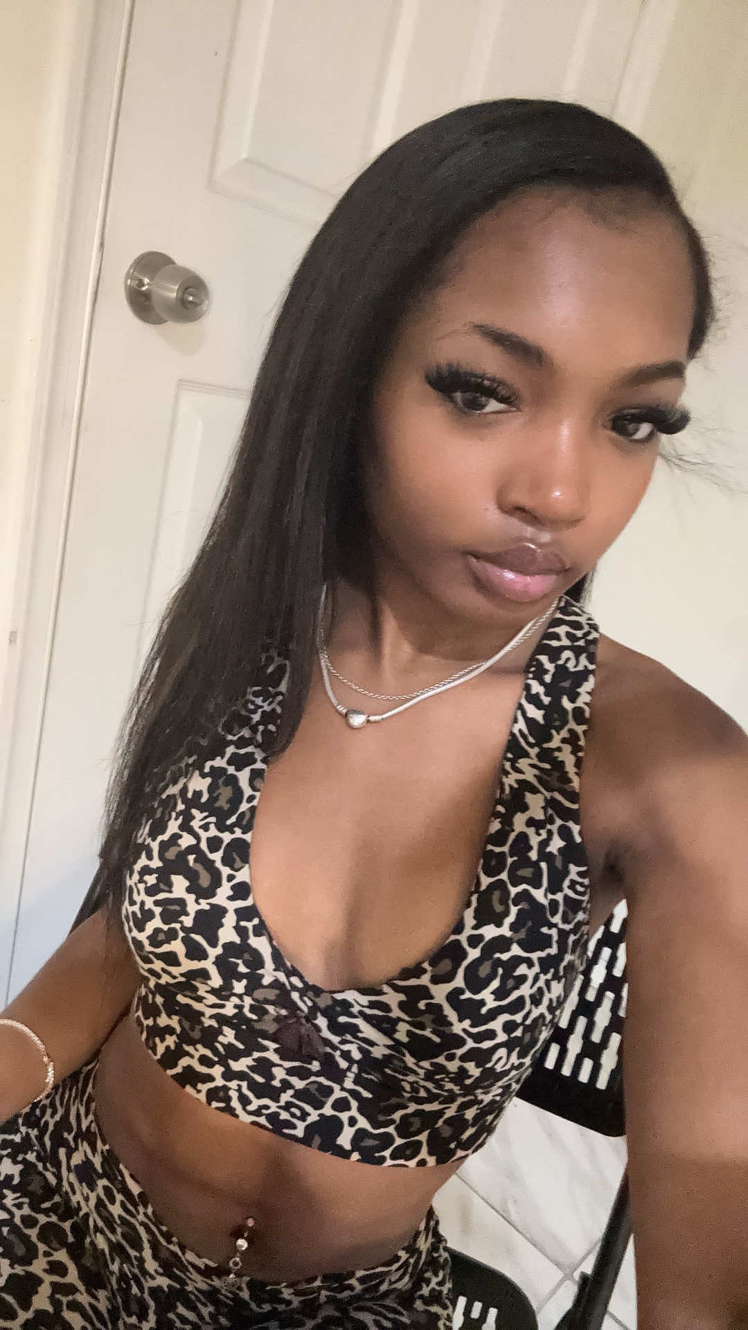 @Angiebabvyy