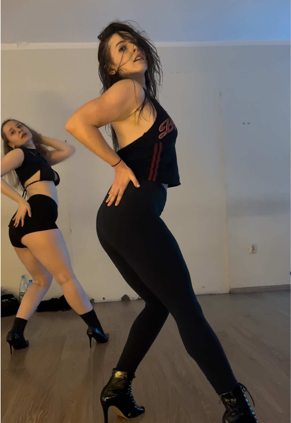 @Kamila ✨
